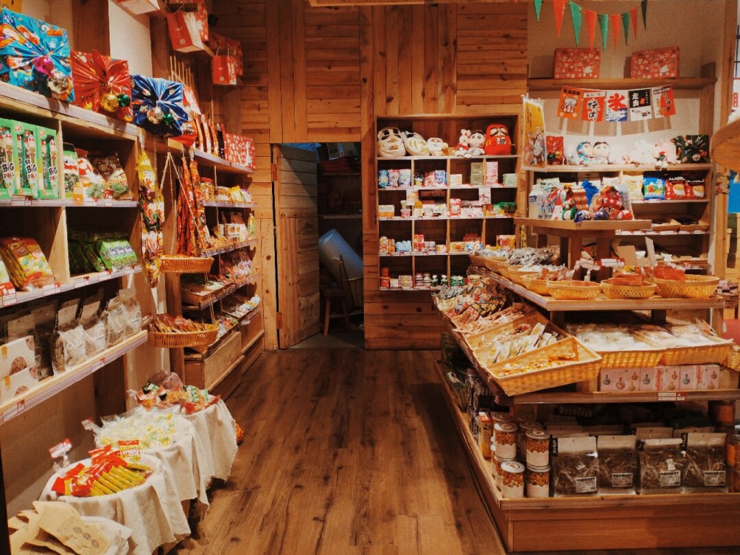 零食店店鋪陳列，關(guān)鍵是要了解這些重點(diǎn)！